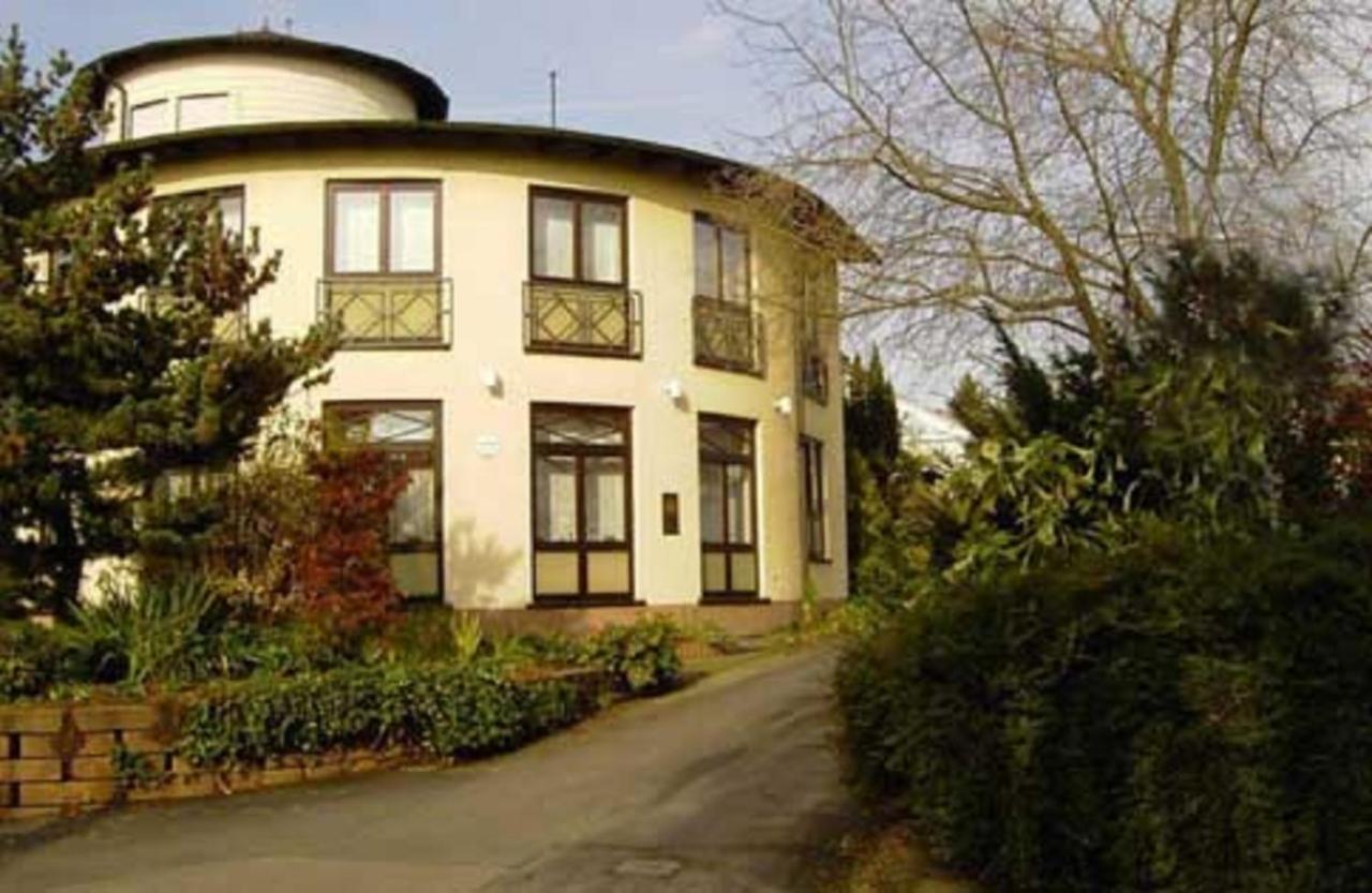 Hotel Garni Schick Oberursel  Exterior foto